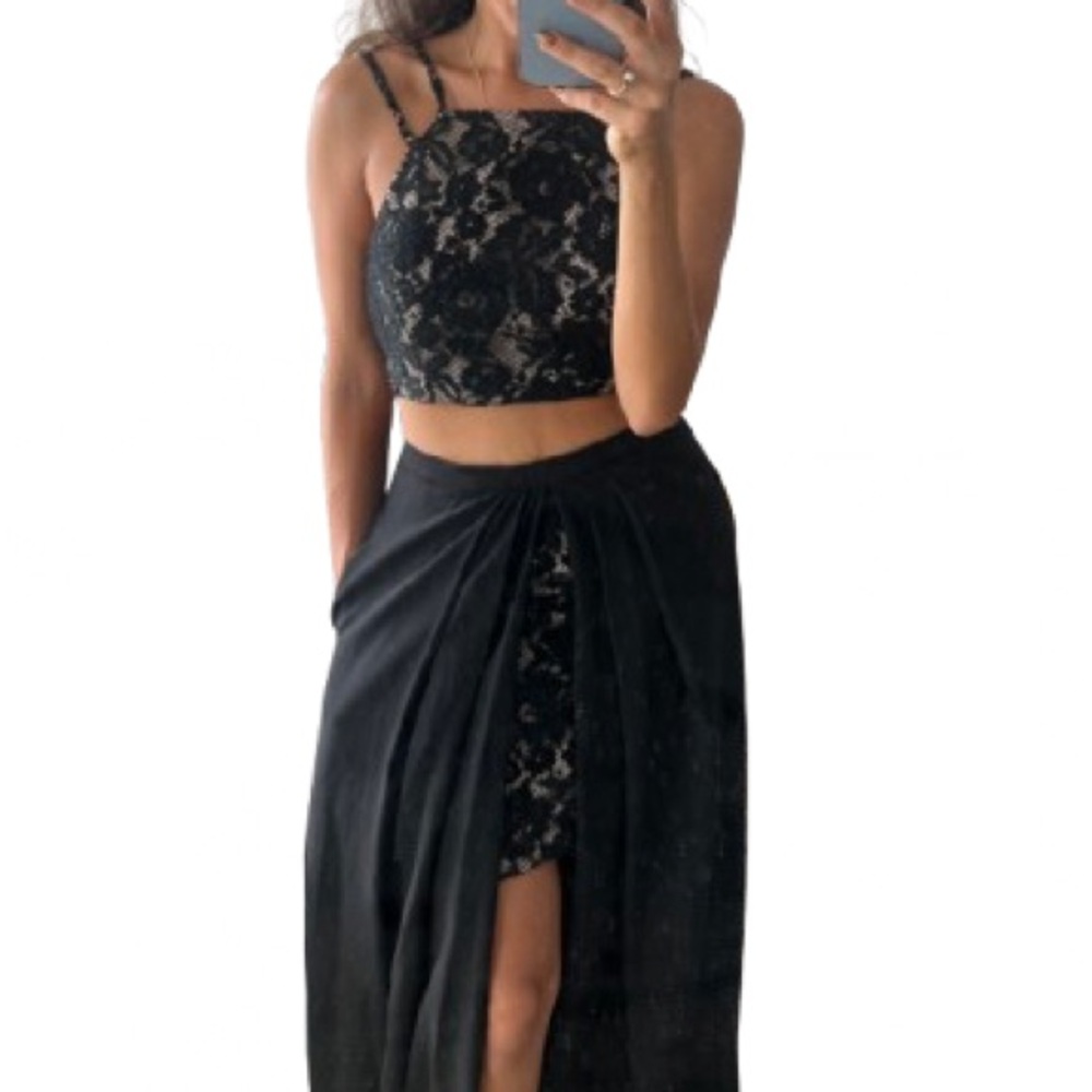 Aidan by Aidan Matttox Black Crepe and Lace Formal Gown Two Piece Crop Set